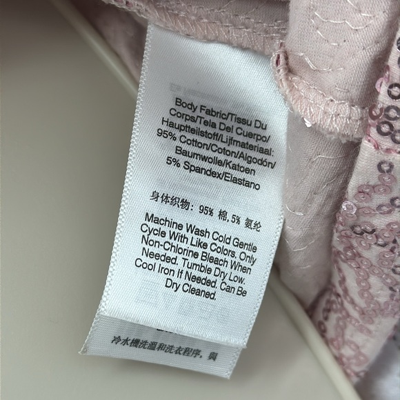 DKNY Bold Blooms Sequin Short Sleeve T-Shirt MEDIUM Blush Pink EUC! - Picture 5 of 7